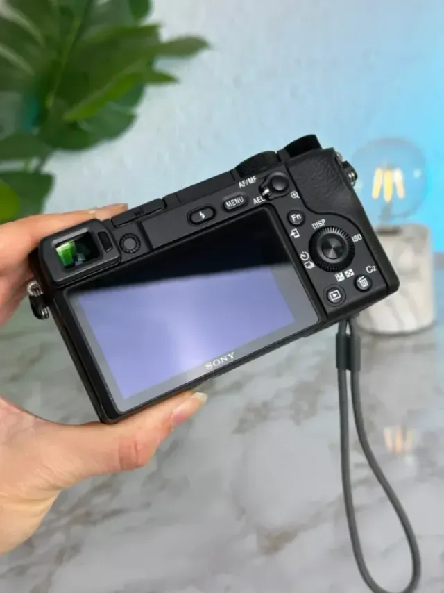 Sony A6400 + Obiettivo