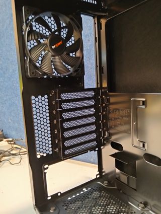 Caja ATX be quiet! Pure Base 600 Window Black (Negro)