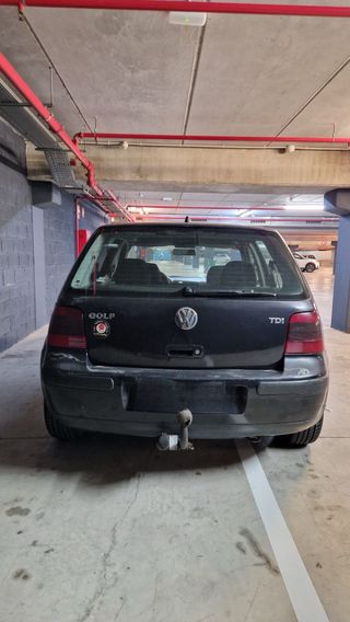 Volkswagen Golf 2000