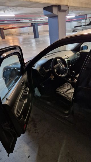 Volkswagen Golf 2000