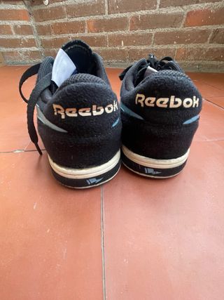Deportivas Reebok Negras y Azules