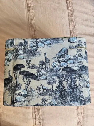 Neceser Dior con espejo