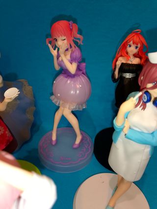 quintessential quintuplets miku itsuki nino nakano