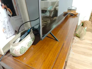 Mueble TV Banak madera y cristal