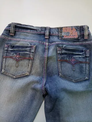 Pantalón vaquero pirata