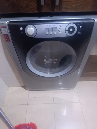 Lavadora Hotpoint Aqualtis 9kg