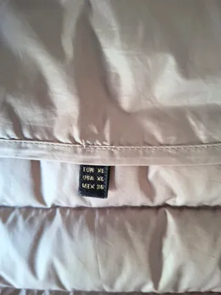 Plumas Massimo Dutti Beige