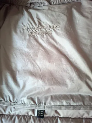 Plumas Massimo Dutti Beige