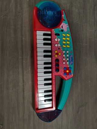 Reig Set Musical Peppa Pig Teclado + Micrófono