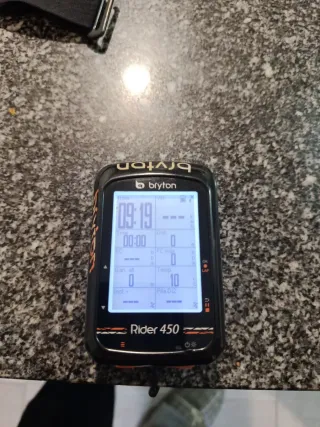 Ciclocomputador Bryton Rider 450