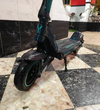 Patinete Eléctrico Cecotec Y65