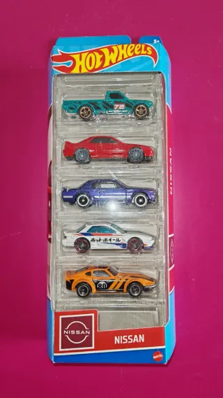 Set 5 Hot Wheels Nissan