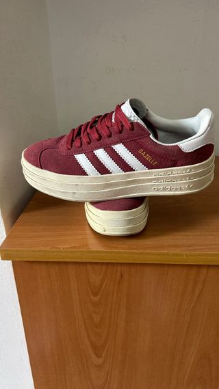 Zapatillas Adidas Gazelle Mujer Plataforma Rojas