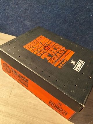 Munich AREGNA AG BOTAS TALLA 33