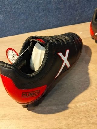 Munich AREGNA AG BOTAS TALLA 33