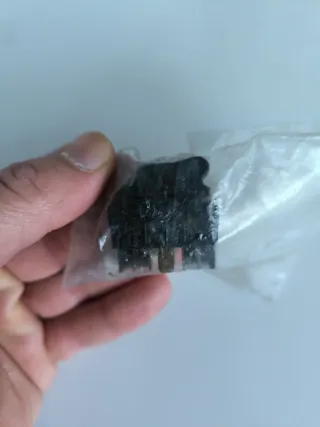 Interruptor elevalunas 8AA035