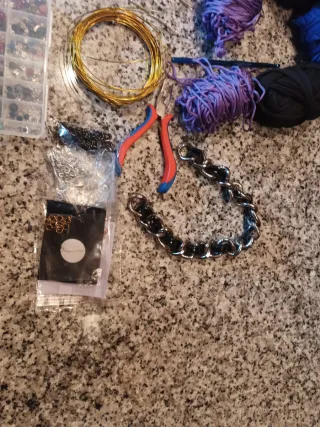 Set creativo per gioielli e artigianato