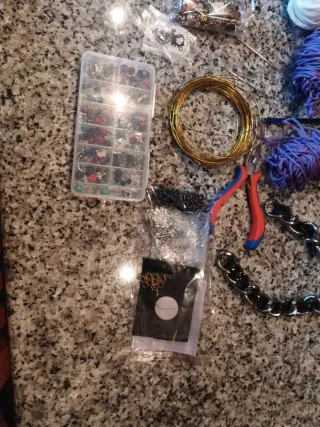 Set creativo per gioielli e artigianato