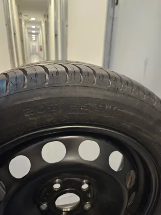 Rueda Michelin 205/55 R16