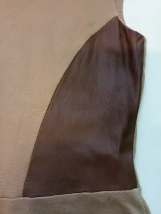 Vestido marrón con detalles