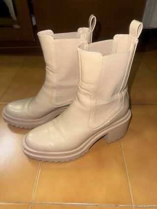 Botines Zara Beige