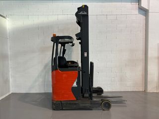 Carretilla Retráctil Linde R14 1400 Kg