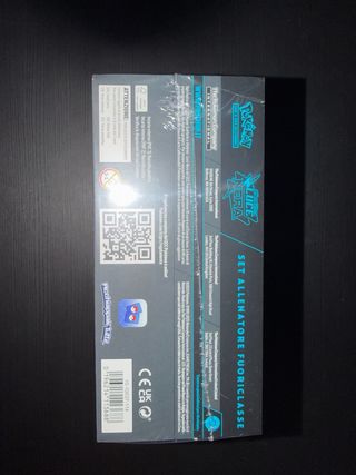 Pokemon Set Allenatore Luce Nera Sigillato ITA