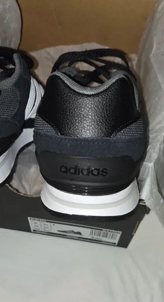 Bambas Adidas Run 80s Negras/Grises