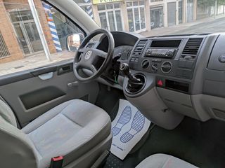 Volkswagen Transporter T5 2003 1.9 TDI