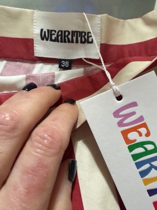 Falda Wearitbe sin estrenar, con etiqueta