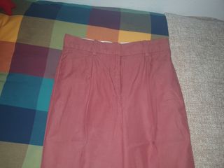Pantalón color fresa Mango T.38