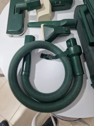 Aspirador Vorwerk VK 121