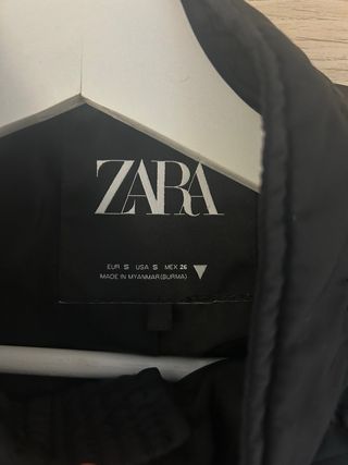 Chaqueta Zara Negra Bomber