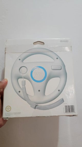 ✅2 Juegos Wii + Funda Control + Volante original