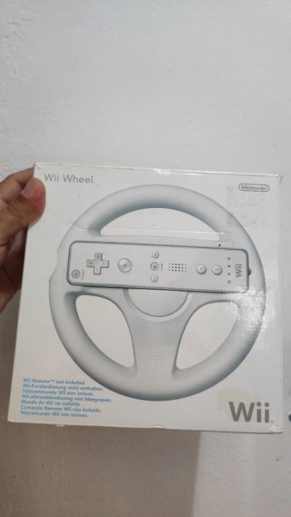 ✅2 Juegos Wii + Funda Control + Volante original