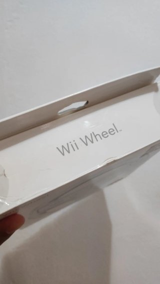 ✅2 Juegos Wii + Funda Control + Volante original