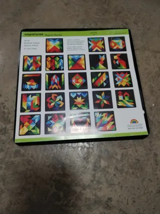 Puzzle madera Grimms imantado