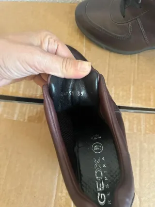 Botines de cuña Geox marrones