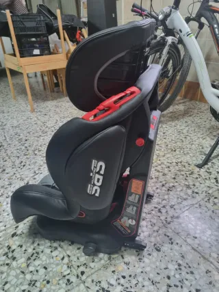 Silla de coche infantil