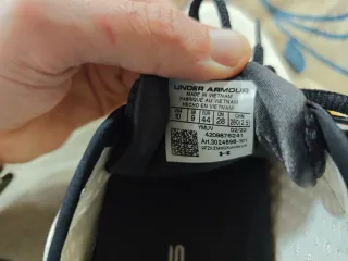 Zapatillas Under Armour HOVR Sonic 5 Beige 44