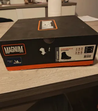 Botas Magnum Strike Force 8.0