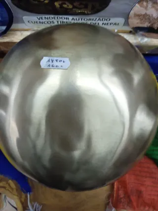 CUENCO TÍBET 20,5 C JHUMKA 1490 G HECHO A MANO
