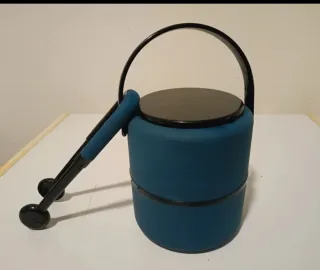 Cubitera térmica vintage azul con pinzas