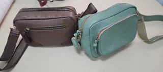 Bolsos de Piel Artesanales y Sandalias Nuevos