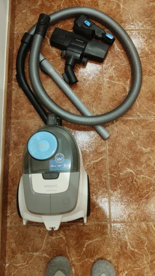Aspiradora Philips 2000 Series sin bolsa