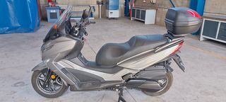 Kymco Grand Dink 300
