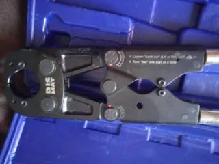 Prensa manual dismat de cabeza fija nueva sin uso