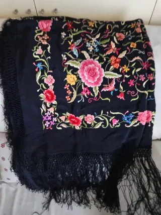 Mantón de Manila Seda Negro Multicolor