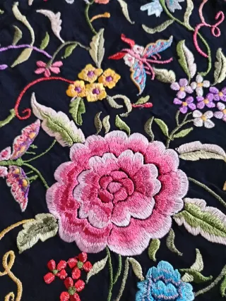 Mantón de Manila Seda Negro Multicolor