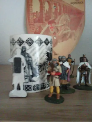 Figuras Caballeros Medievales, imán, taza, escudo